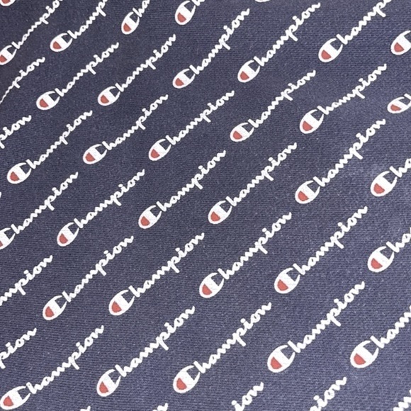 CHAMPION Reverse Weave Spellout Hoodie Size Medium - Picture 6 of 12